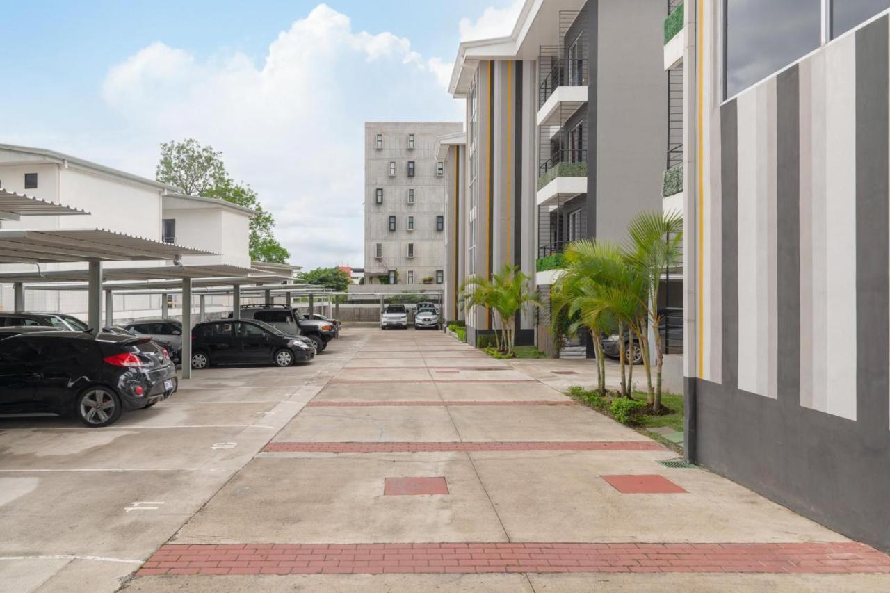 Boulevard Park Apto #27 - 2Bdrm - Selena Segura Heredia Exteriér fotografie